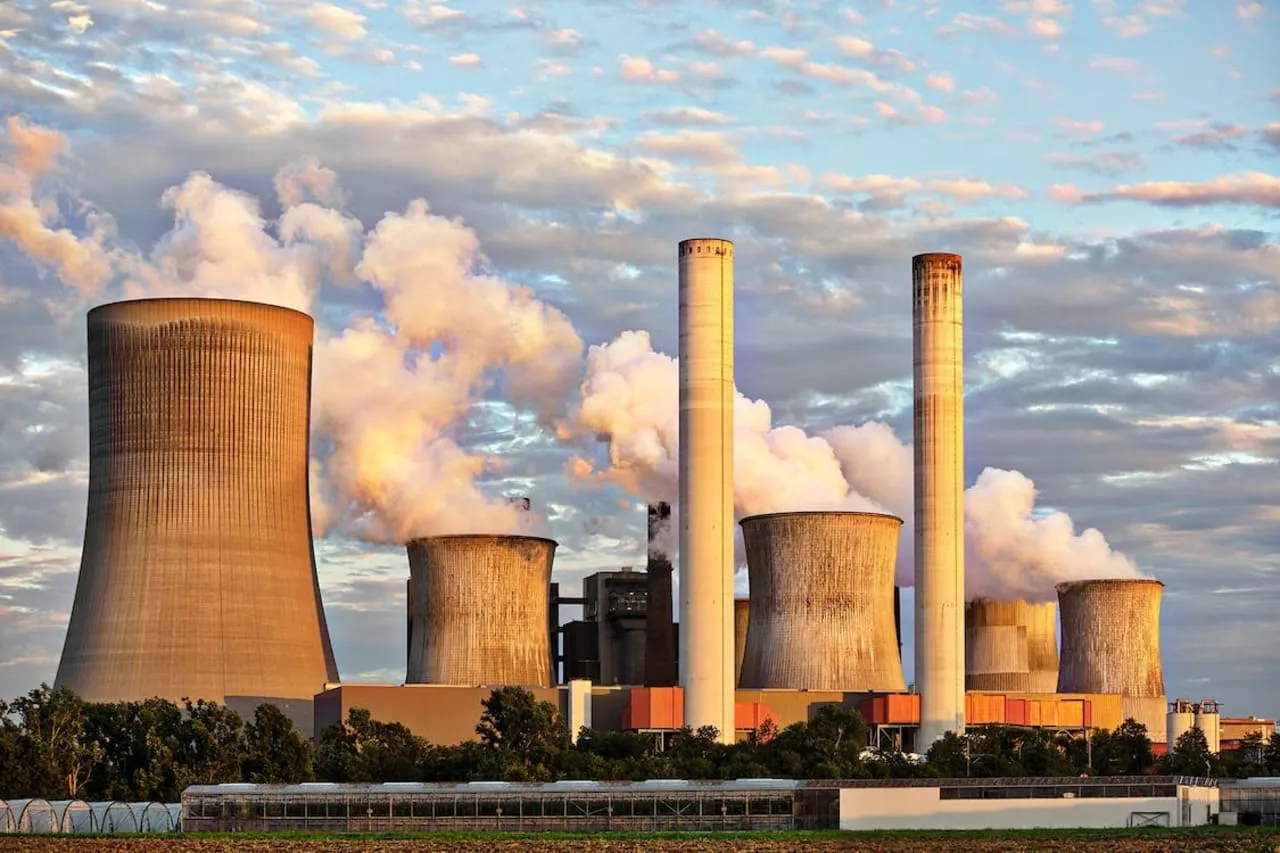 La energía nuclear podría crecer hasta un 155% para 2050, según proyecciones del OIEA
